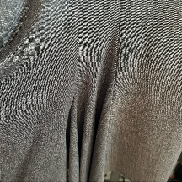 Lena Gabrielle New York Skirt - Picture 5 of 6